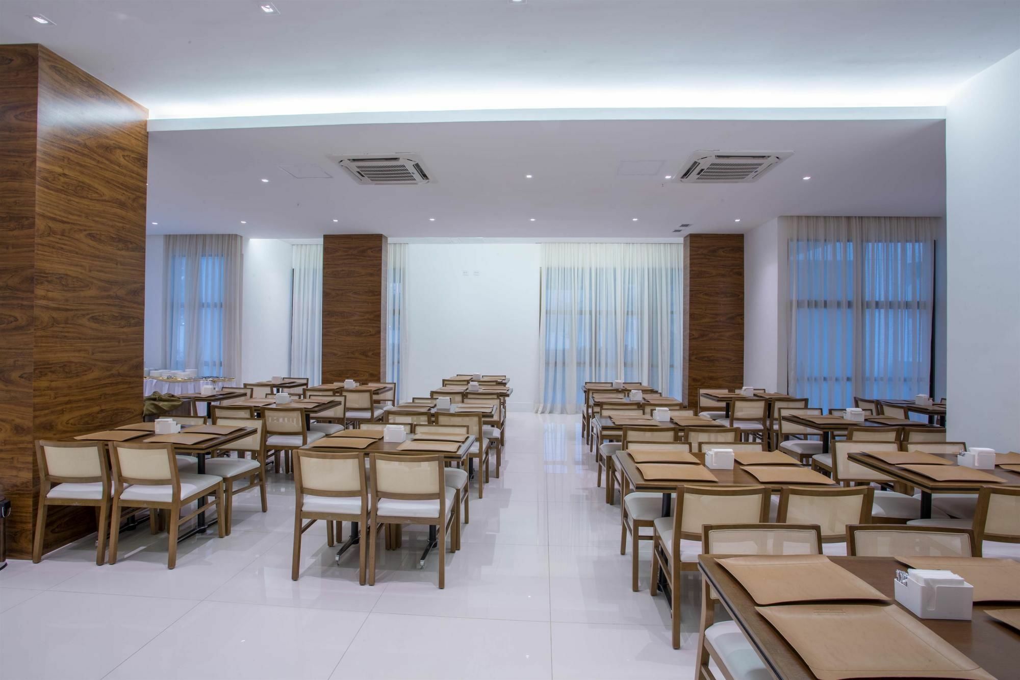 Samba Rio Convention & 4*